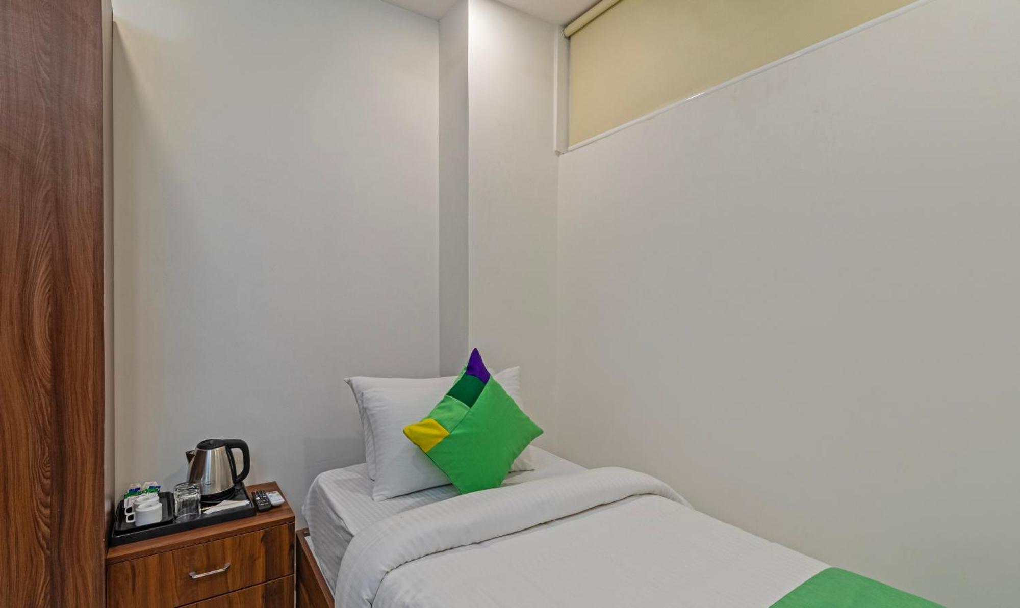 העיר בנגלור Treebo Raghavendra Tranquil Inn Bellandur מראה חיצוני תמונה